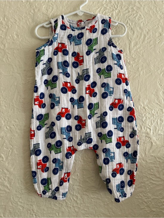 Angel Dear Other - Angel Dear Baby Tractor Print Romper Jumpsuit White Blue Red Green Cotton Muslin